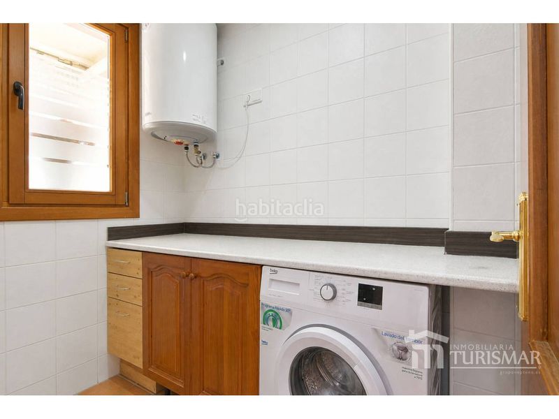 Foto b671125f-fbfa-44e5-94c4-1e637a43c959. Casa adossada amb aparcament piscina a Costa Esuri Ayamonte