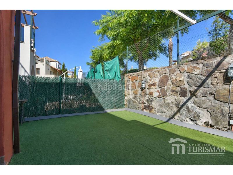 Foto b7eb5f00-0b29-42bf-91c3-1384c0253d22. Casa adossada amb aparcament piscina a Costa Esuri Ayamonte