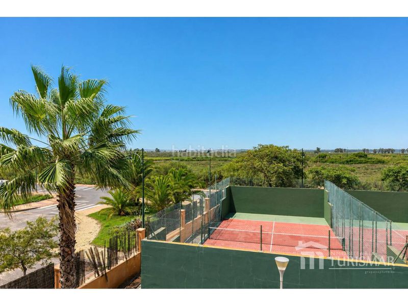 Foto ea23361a-4f23-486c-b411-12c9b29eb099. Apartament amb aparcament piscina a Isla Canela Ayamonte