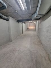 Miete Autoparkplatz in Carrer d'artur costa 23. Parking individual de alquiler