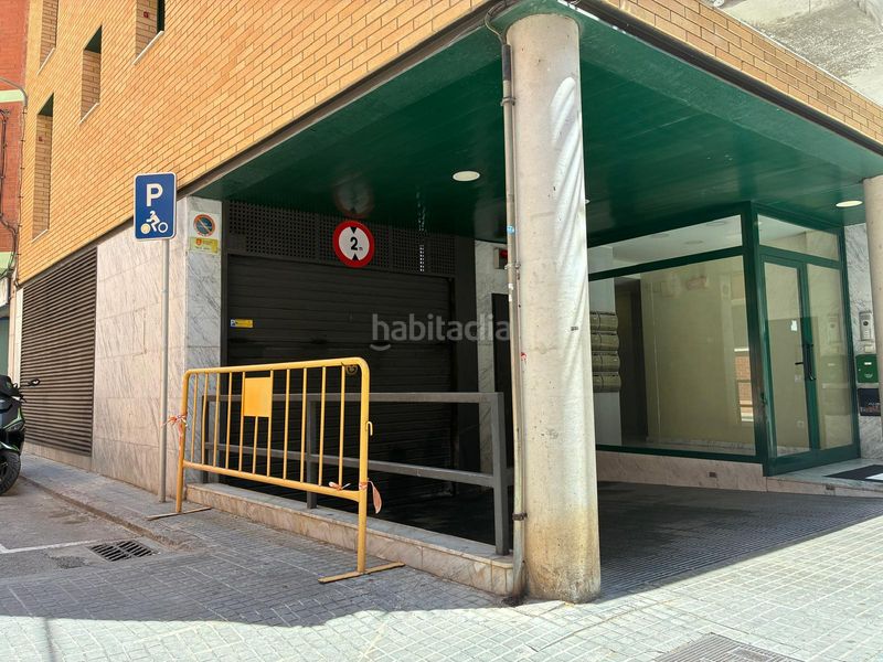 Foto ee70adcf-9559-4b1a-a829-7310b8256fc3. Motorcycle parking in carrer de sarrià 2 in Centre-Estació Gavà