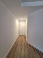 Rent Flat in Avinguda de la constitució 94