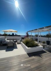 tic a Passeig garb 242. Vivir junto al mar. Obra nova