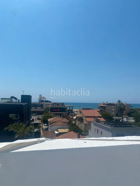 Foto 29304567-c7bf-4462-989a-2a70505b6d48. Ático 59m<sup>2</sup> en passeig garbí 242 vivir junto al mar en Baixador Castelldefels
