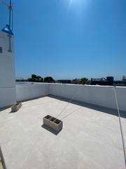 Ático en Passeig garbí 242. Vivir junto al mar