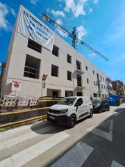Planta baixa a Carrer d'artur costa 25. Planta baja centro gav. Obra nova