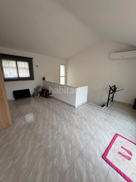 Foto 14c1646a-6d93-4d8a-9b1a-40756dcdd8b7. Maison jumelée avec chauffage parking piscine dans les botigues de Sitges Sitges