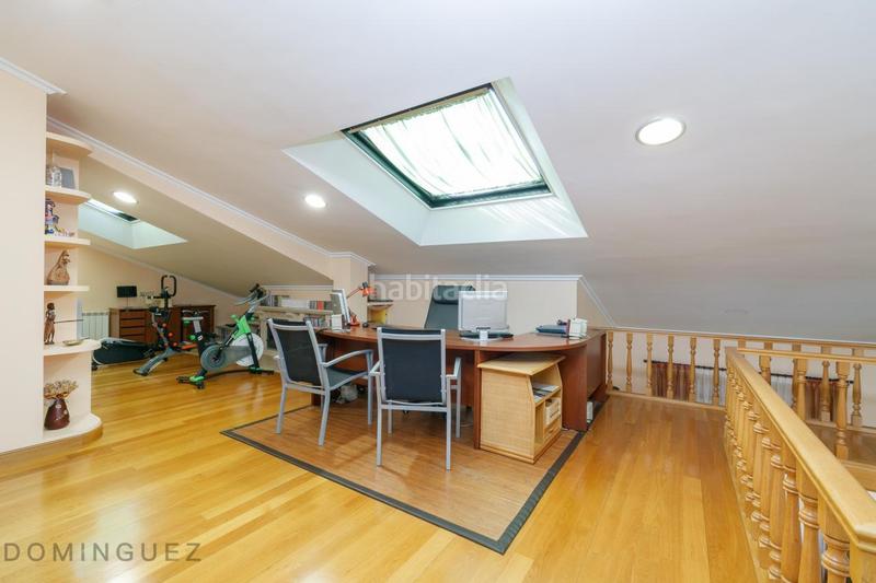 Foto 01a85db2-07e3-4437-a57a-15322ce15bd0. Chalet with heating parking pool in Bembrive Vigo