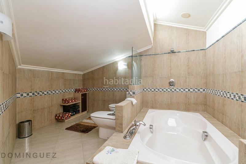 Foto ccf1c796-39c9-42b2-8f15-7fb02964964d. Chalet with heating parking pool in Bembrive Vigo