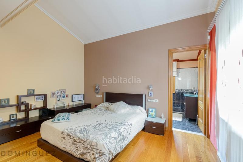Foto 016378a2-e58f-4e88-b018-2d67dfac2fef. Chalet con riscaldamento parcheggio piscina in Bembrive Vigo