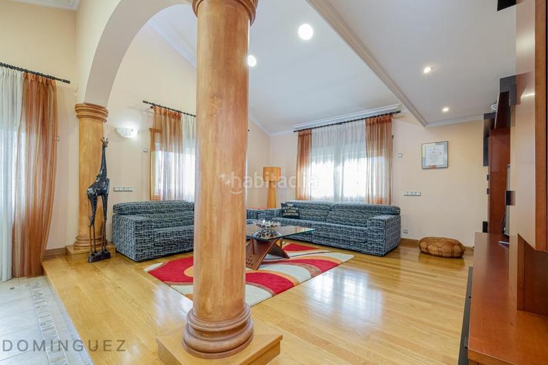 Foto 6aef70d6-111c-44dd-a8ca-602ef686fbbf. Chalet con riscaldamento parcheggio piscina in Bembrive Vigo