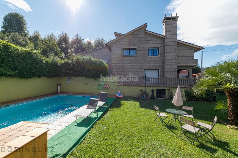Foto bde99672-9240-4887-847c-80feac2639af. Xalet amb calefacció aparcament piscina a Bembrive Vigo