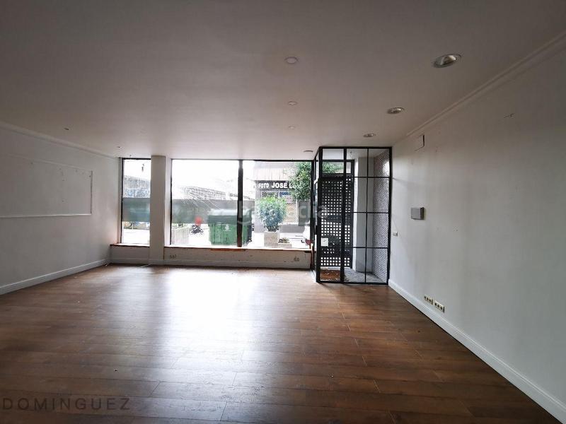 Foto b4282399-05ce-404f-8bbb-ece1cd6cdba9. Alquiler local comercial en Casablanca - Calvario Vigo