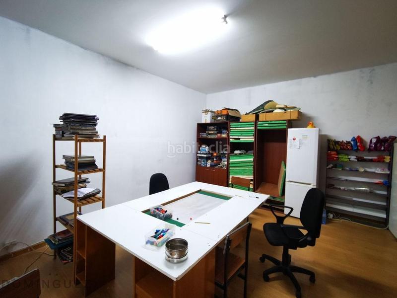 Foto 14490dbb-81dd-4c1b-a25f-979c7cd40afa. Business premise in Plaza España - Corte Inglés Vigo