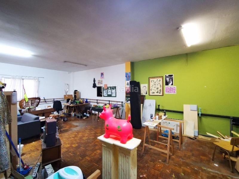 Foto e0ca3ede-44de-4b50-8067-4d7a9214a518. Geschäftsraum in Plaza España - Corte Inglés Vigo