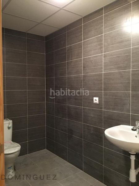 Foto e9411cb0-95a7-4e4c-96b6-04400e2d92e4. Location bâtiment à usage industriel dans travesía de Vigo - san xoán Vigo