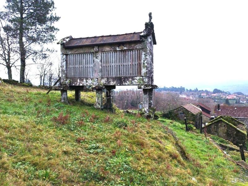 Foto 680ed537-043d-4af6-b16e-7dc445f0b9af. Maison avec parking dans Ponte - Caldelas