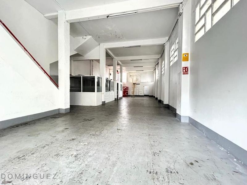 Foto bd49c10d-e8e8-4a36-b97d-2cb537f2c1e7. Local comercial a Redondela