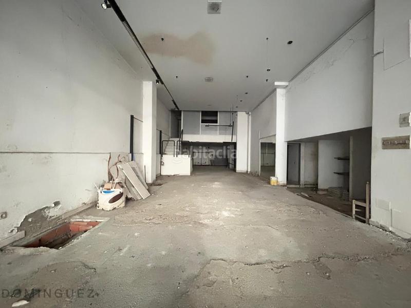 Foto 7070aade-32e4-4389-b490-cebd776508b4. Local comercial en Teis Vigo