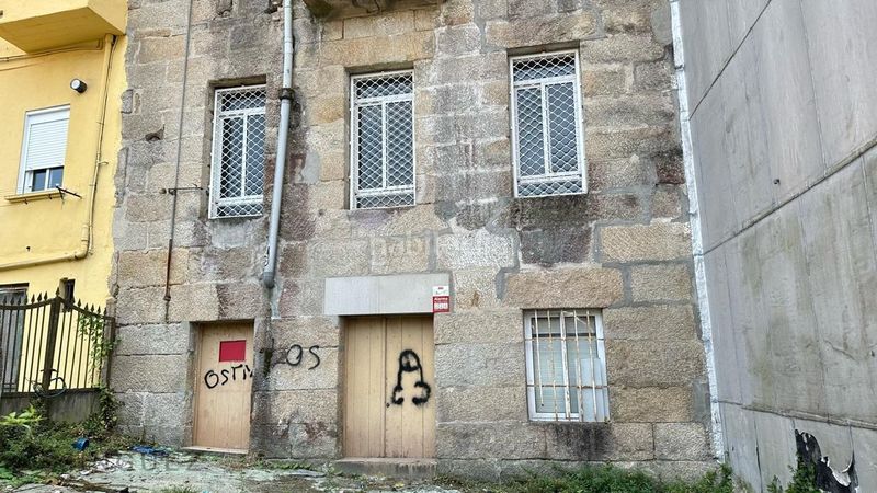 Foto 08f648b0-4f18-434d-9d4c-f8a1c39fd712. Edifici a Teis Vigo