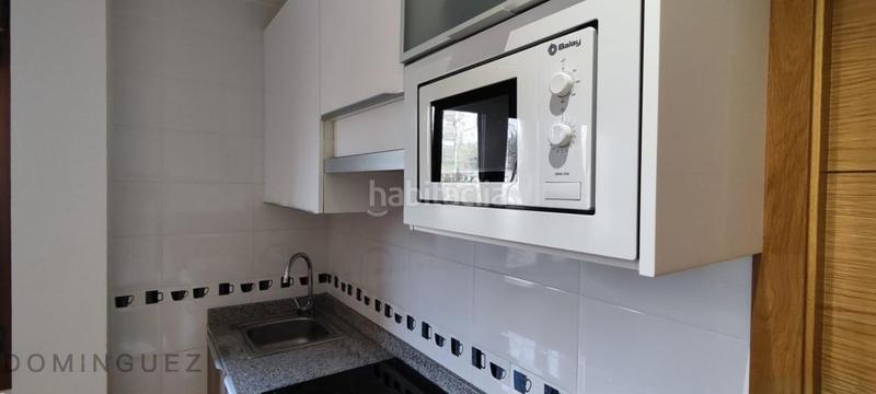 Foto 5dd3ba2b-aa5d-4ae5-82f7-62f20dd76580. Casa amb calefacció aparcament piscina a Dorrón Sanxenxo