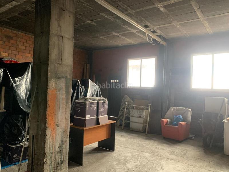 Foto e94e7036-e56e-4707-aa18-47205280e560. Alquiler local comercial en O Castro Vigo