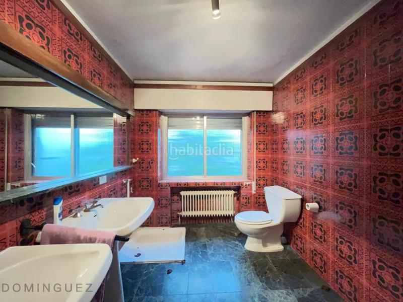 Foto d1c2f3cc-3297-4740-9e03-8fafb3e19ca6. Chalet with heating parking in A Salgueira - O Castaño Vigo