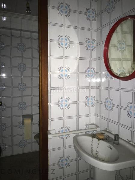 Foto 2e8883e6-7a67-43d1-a617-bc4bb7b28ec2. Local comercial en Teis Vigo