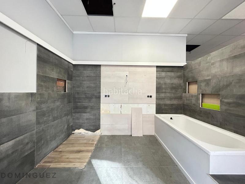 Foto 8a0bc0be-87f8-44ee-b03f-c52b77eac0c4. Rent business premise in As Travesas - Balaidos Vigo