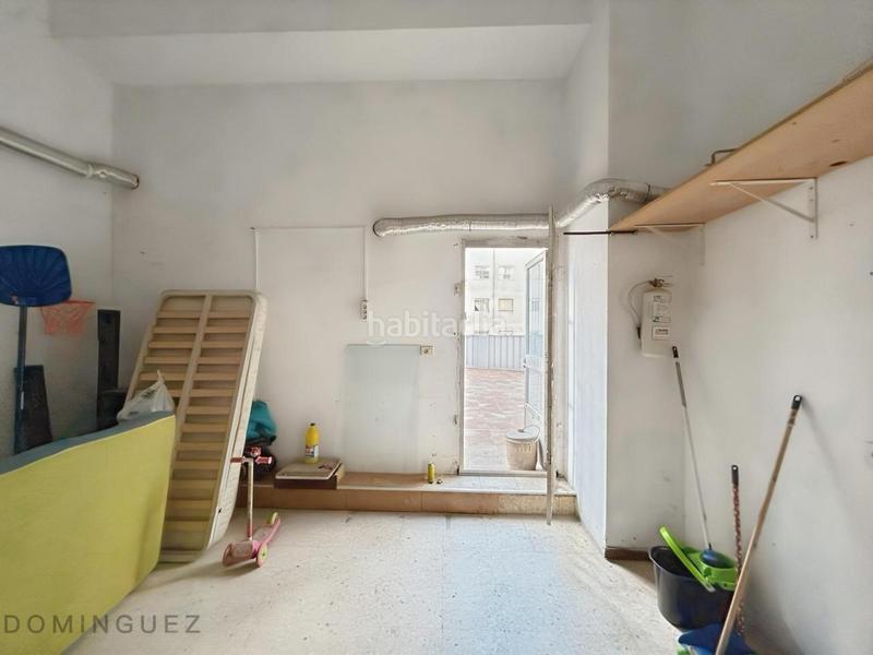 Foto 659a3130-4da2-4e4a-b97b-40a3cd89d585. Rent business premise in travesía de Vigo - san xoán Vigo