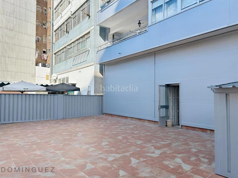 Foto c5d8fe76-6b7a-4e21-a862-938325f52378. Rent business premise in travesía de Vigo - san xoán Vigo
