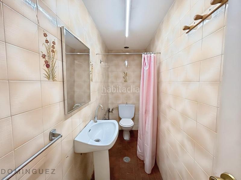 Foto f31309e0-94ba-49d8-9af6-f45d17f395dc. Rent business premise in travesía de Vigo - san xoán Vigo