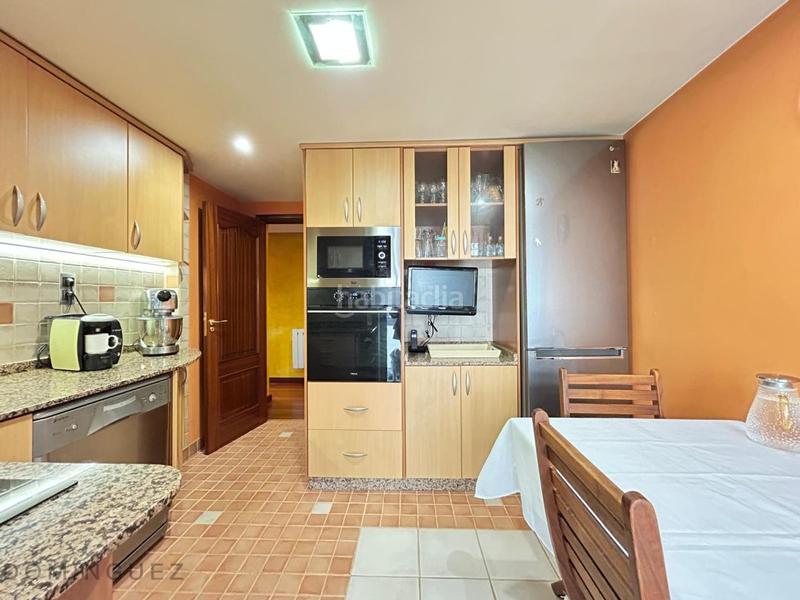 Foto 40bacba3-a0ff-40ed-ab07-886151791154. Appartement avec chauffage dans O Castro Vigo