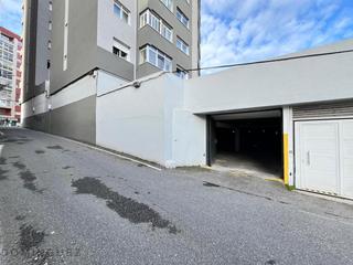 Car parking in Travesía de Vigo - San Xoán