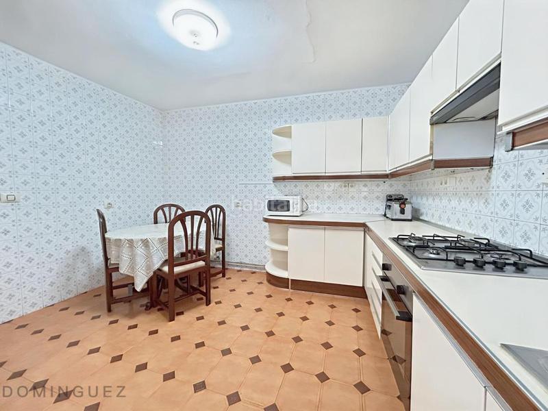 Foto 689b64a8-9727-4742-bb18-7fe0c4f9886d. Appartamento con riscaldamento parcheggio in Fátima Vigo