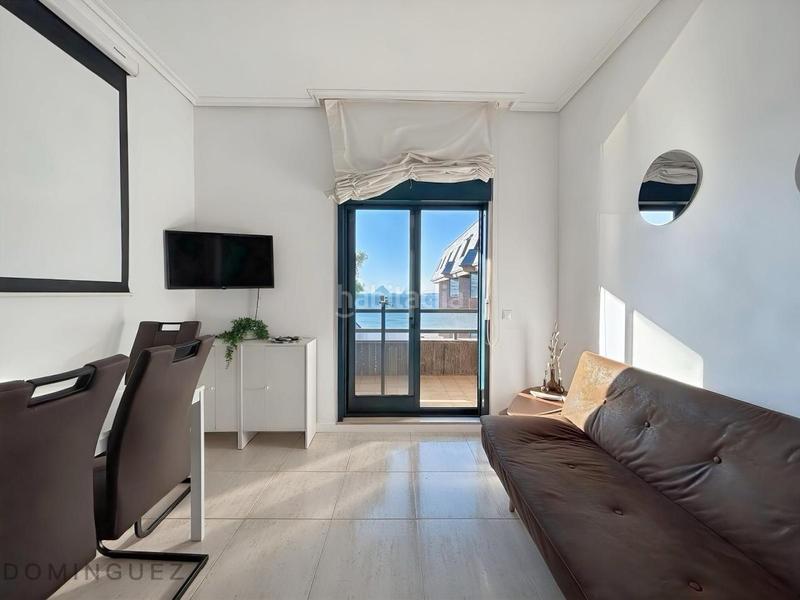 Foto 468d103b-8d33-4469-b432-750812b42cf6. Rent apartment with heating parking in Navia Vigo