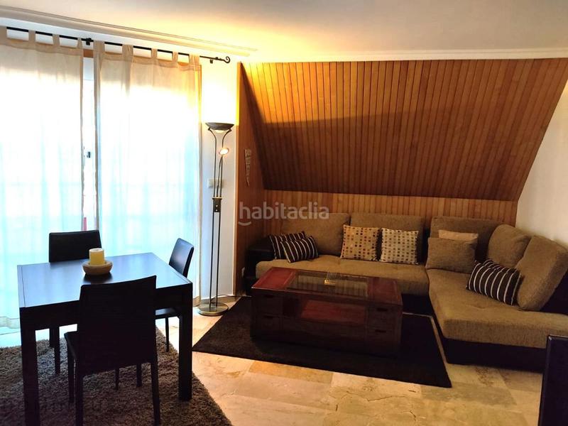 Foto ab6f9b36-8391-40cf-b896-4cfd485c79d9. Penthouse with heating in Grove (O)