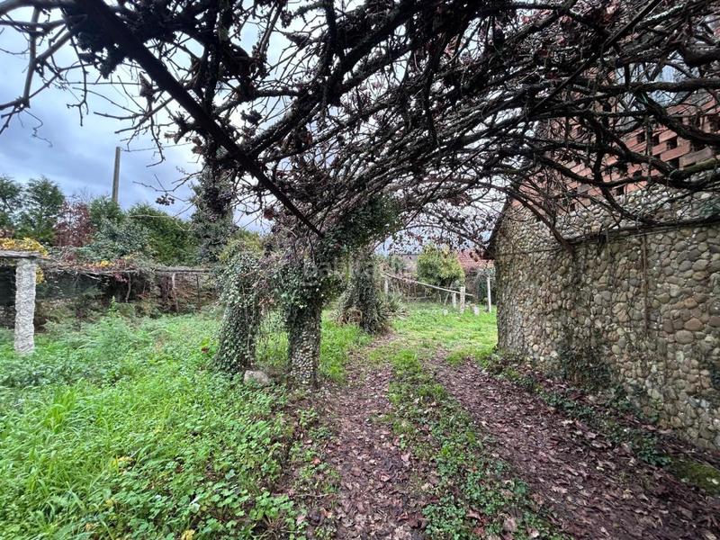 Foto b7a1930f-1d22-445d-bb2e-b63f9d043815. Masía en Salvaterra de Miño