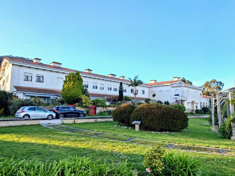 Foto d8f7acde-0b50-4d75-b2d9-efe94d2d05a9. Apartament amb calefacció aparcament piscina a Guarda (A)