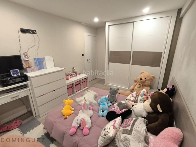 Foto 21312d8c-105e-4257-8a5c-e98dd6429af0. Pis amb calefacció aparcament a Berbés - Peritos Vigo