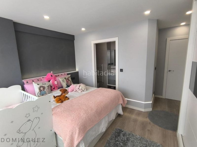 Foto 6a0a5c5d-ee5f-443b-9b51-9a0975282741. Piso en Berbés - Peritos Vigo