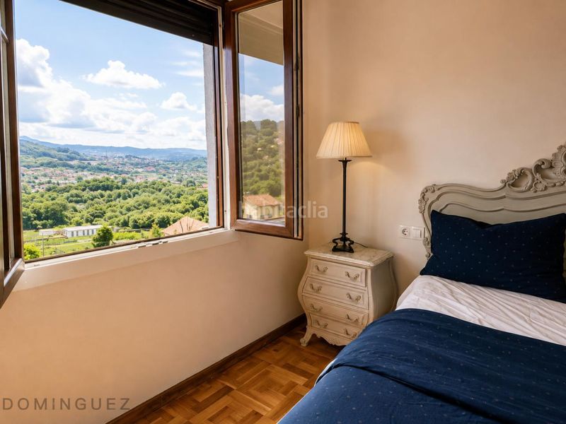 Foto 4a1f6074-e7a1-4139-b1a6-f484d3a2b1c9. Casa amb calefacció a Darbo Cangas