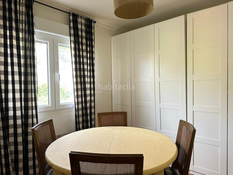Foto b0f2392b-5e00-4e4d-9605-ba8df2bdd056. Casa amb calefacció a Darbo Cangas