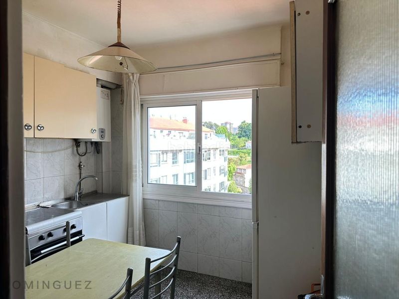 Foto c5e6868a-eb0d-4d5b-8e49-49d1079ddcda. Flat with heating in Coia Vigo