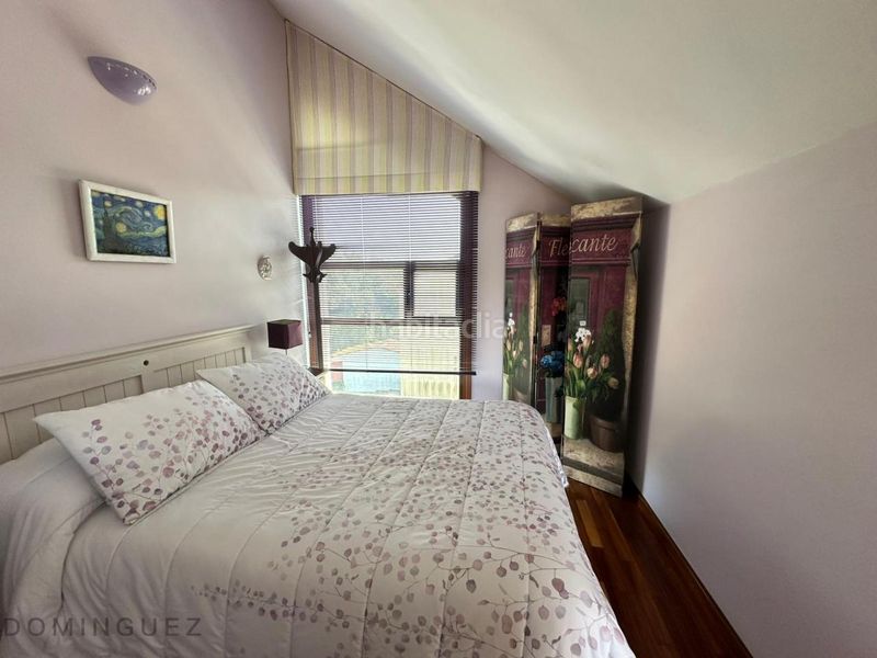 Foto d5964810-121e-43ab-8db8-457c2f31b083. Casa adosada en Darbo Cangas