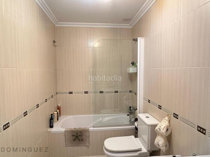 Foto e2ad8384-b2e6-47eb-878c-20aa07886c1a. Casa adosada en Darbo Cangas