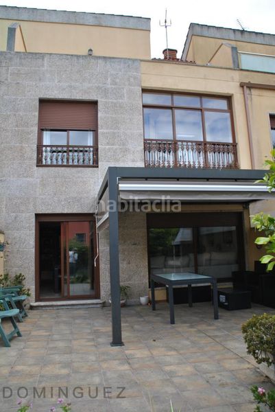 Foto d4ec311d-c93c-402a-a089-539a6145e35a. Xalet amb calefacció aparcament a Darbo Cangas
