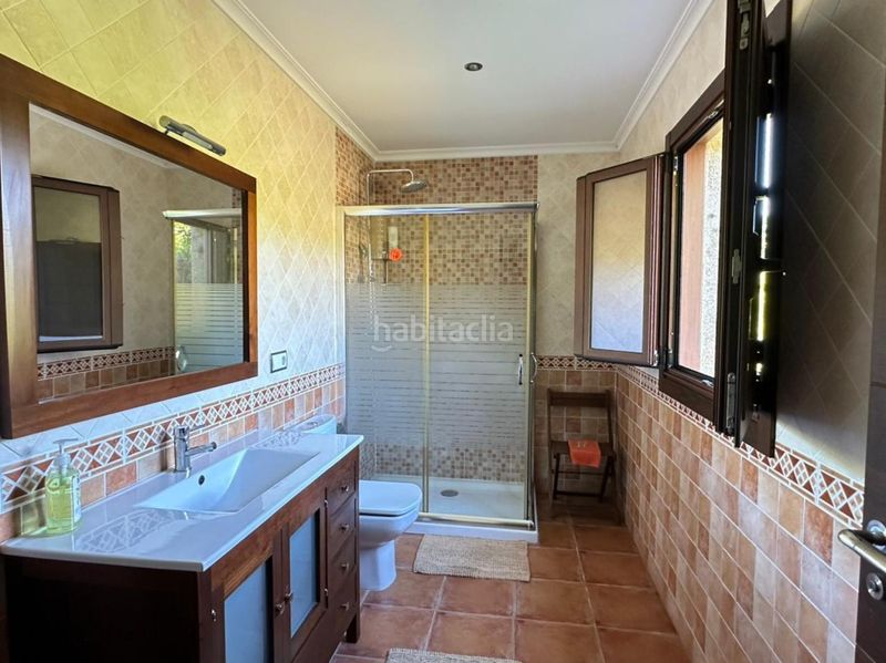 Foto f1731f53-dab8-4940-8a10-3baa971a9f0d. Casa amb calefacció a Moaña
