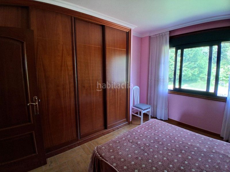 Foto cf69818a-dda5-4f3e-a60b-6fafbdfffd4a. Chalet en Marín