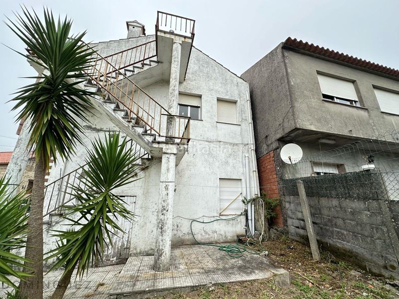 Foto 5a3acca6-9b68-40b0-8e1c-e86b6b92c48d. Casa amb aparcament a Marín
